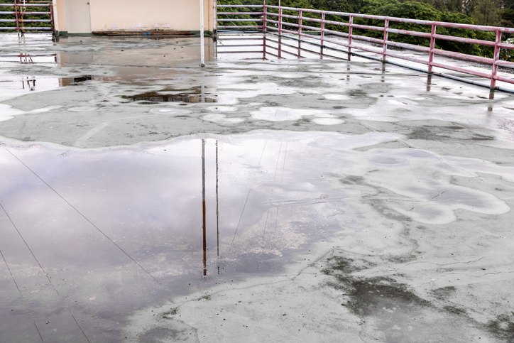 Common Flat Roof Issues and Repair Solutions